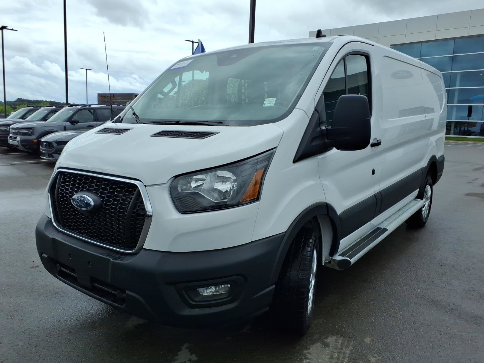 Certified 2025 Ford Transit 250 Low Roof w/ Exterior Upgrade Package RWD image 7