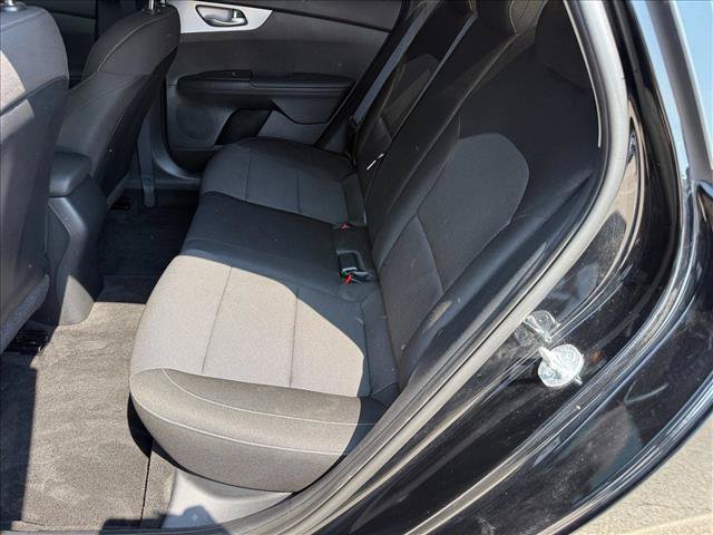 Used 2024 Kia Forte LXS FWD image 17