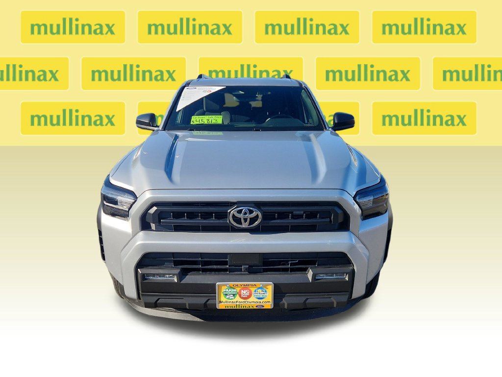 Used 2026 Toyota 4Runner SR5 AWD/4WD image 11
