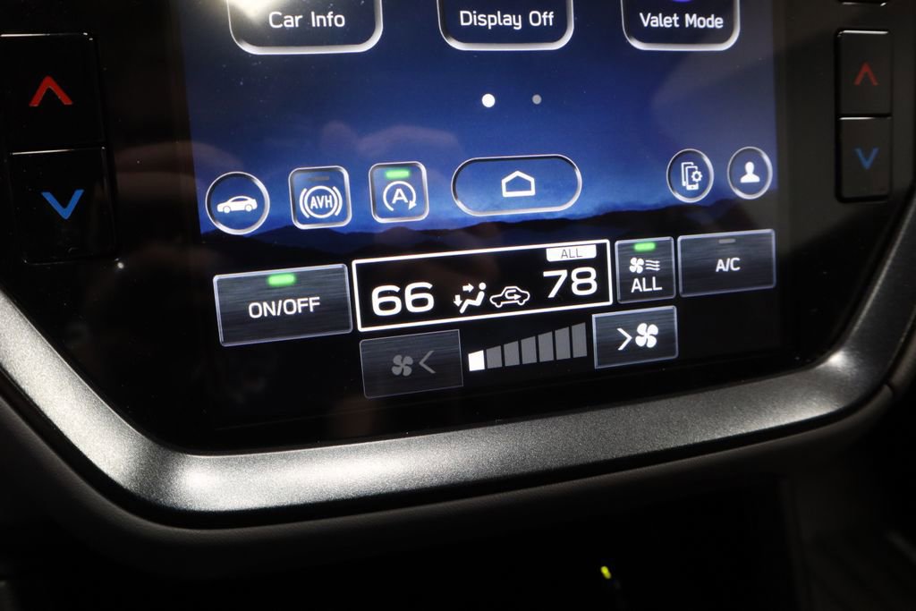 Used 2025 Subaru Crosstrek 2.5i Limited w/ Crosstrek Mirror Package image 33