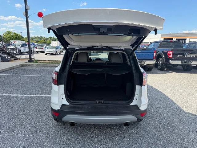 Certified 2018 Ford Escape SEL w/ Ford Safe & Smart Package AWD/4WD image 9