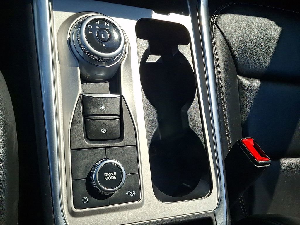 Certified 2023 Ford Explorer XLT w/ Equipment Group 202A image 26