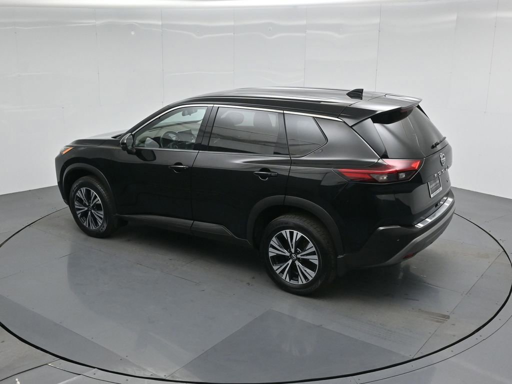 Used 2021 Nissan Rogue SV image 18