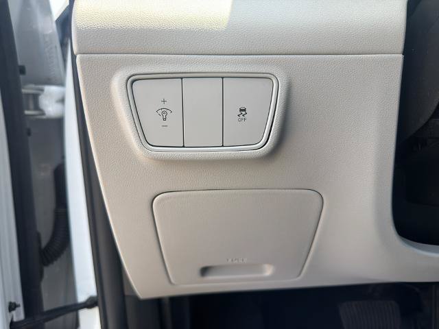 Used 2022 Hyundai Tucson SEL FWD image 17