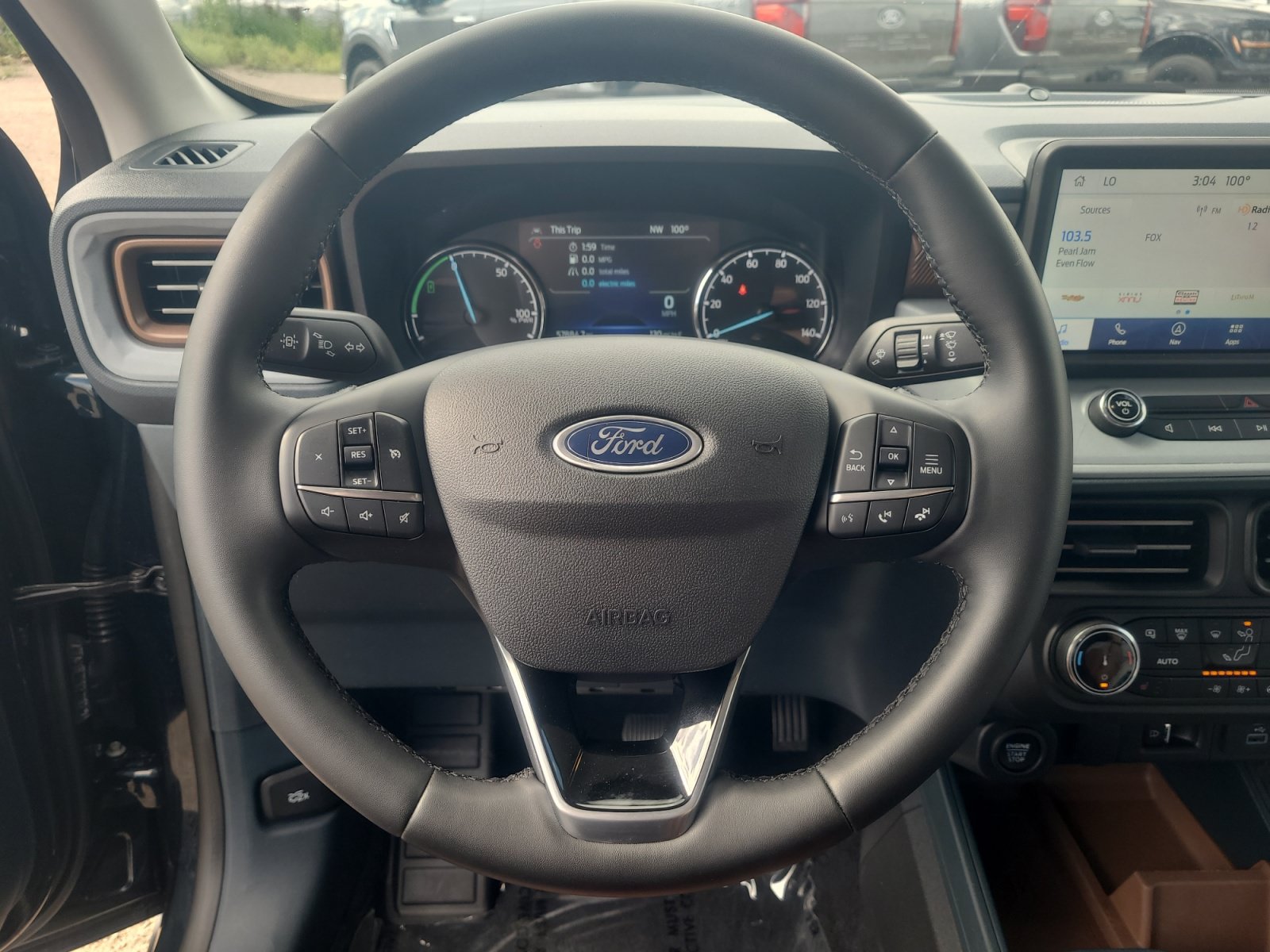 Certified 2023 Ford Maverick Lariat w/ Lariat Luxury Package FWD image 9