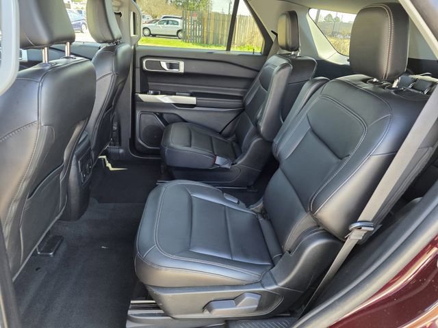 Certified 2022 Ford Explorer XLT w/ Equipment Group 202A image 16