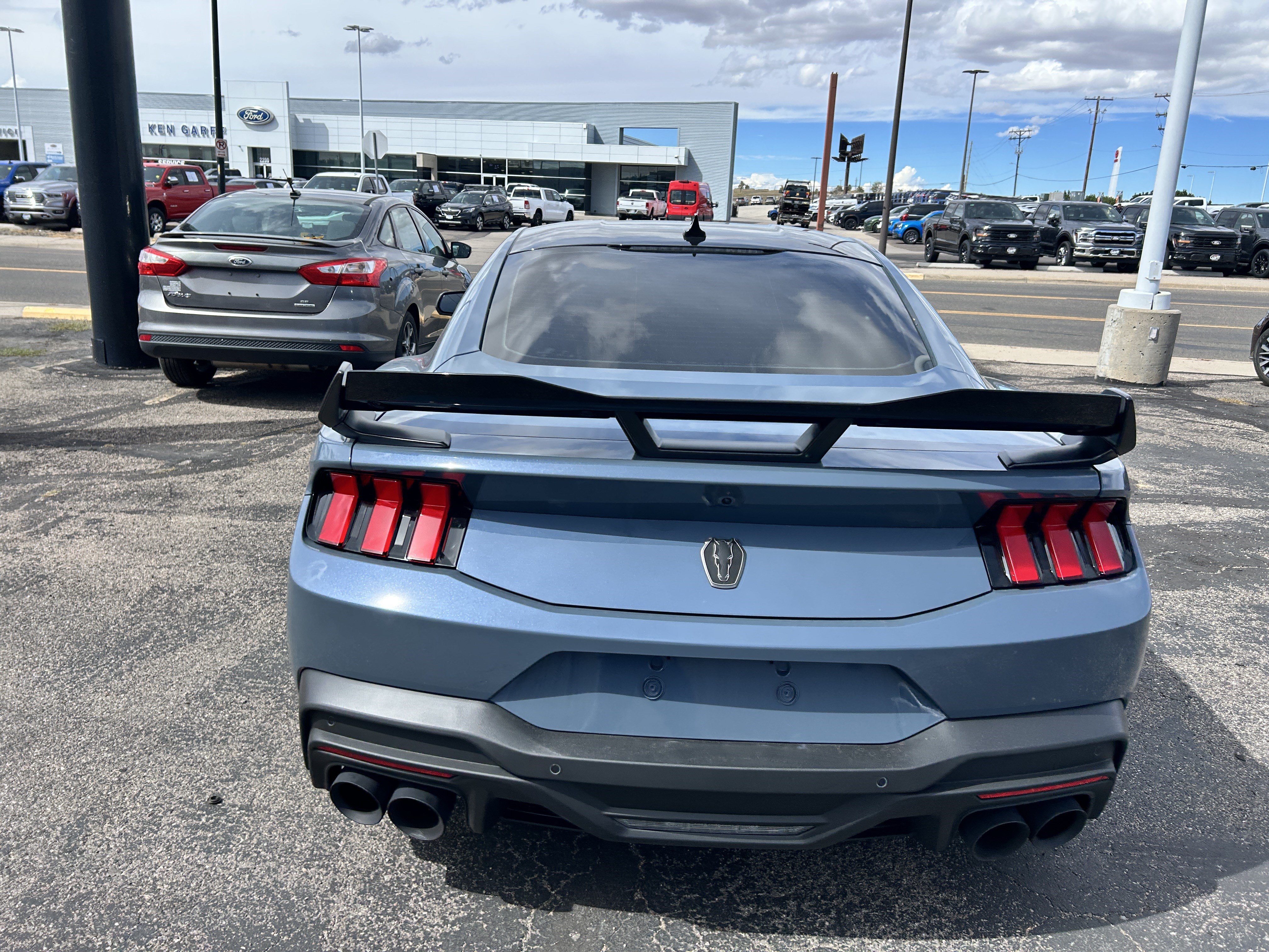 Certified 2025 Ford Mustang Dark Horse RWD image 4