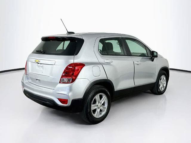 Used 2020 Chevrolet Trax LS FWD image 23