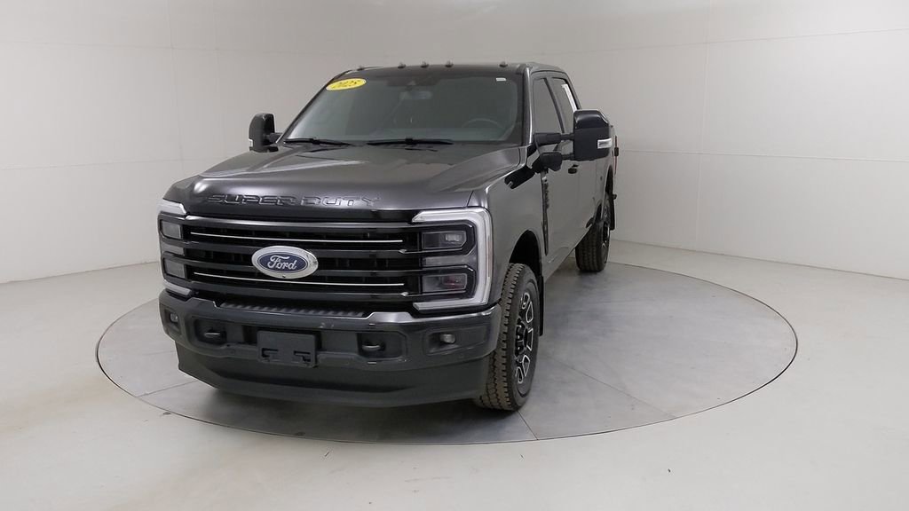 Certified 2025 Ford F250 Platinum AWD/4WD image 10