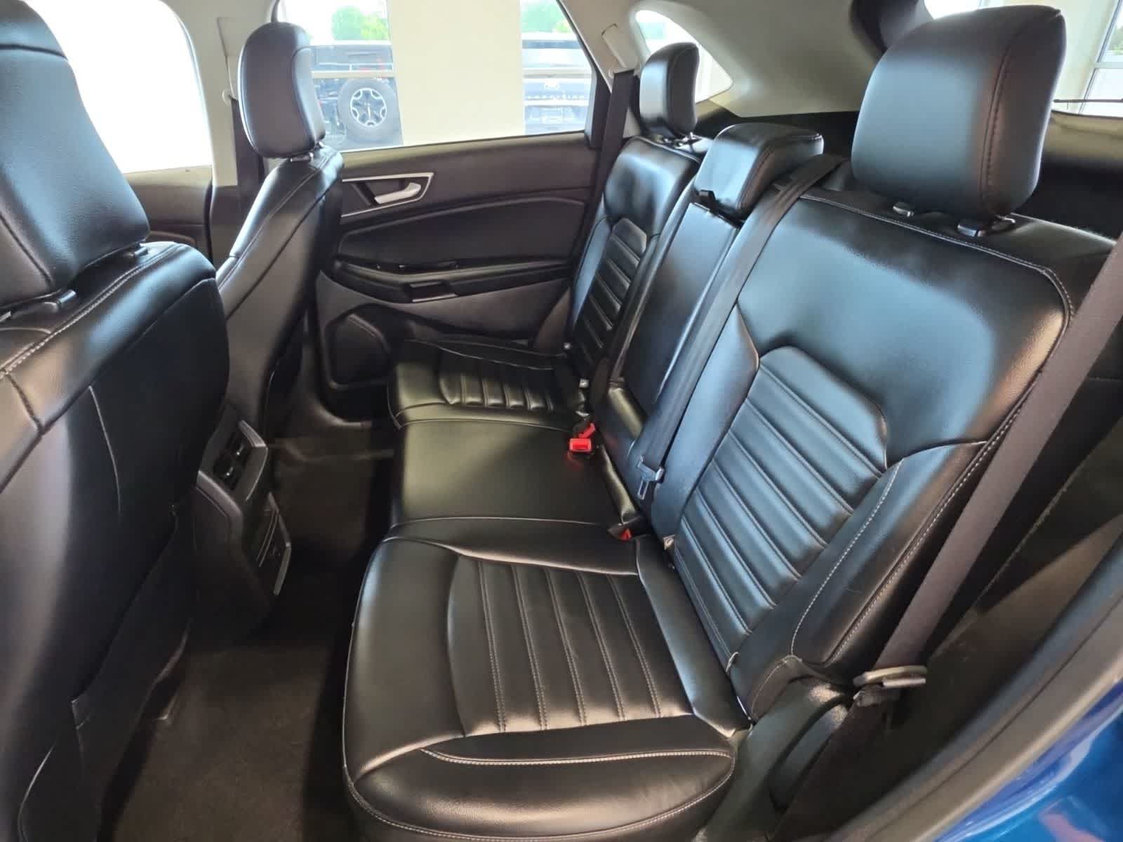 Certified 2020 Ford Edge SEL AWD/4WD image 32