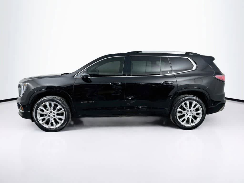 Used 2026 GMC Acadia Denali w/ Super Cruise Package FWD image 3