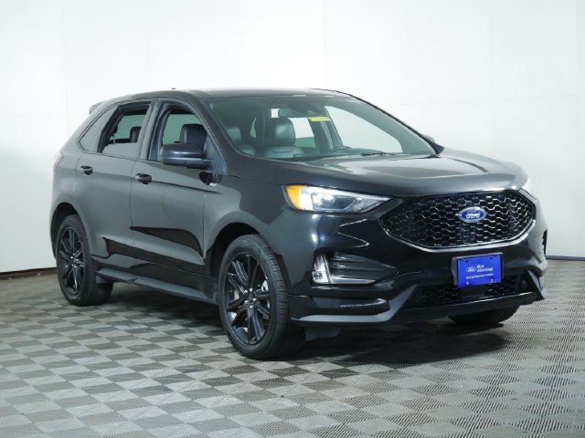 Certified 2022 Ford Edge ST-Line w/ Class II Trailer Tow Package
