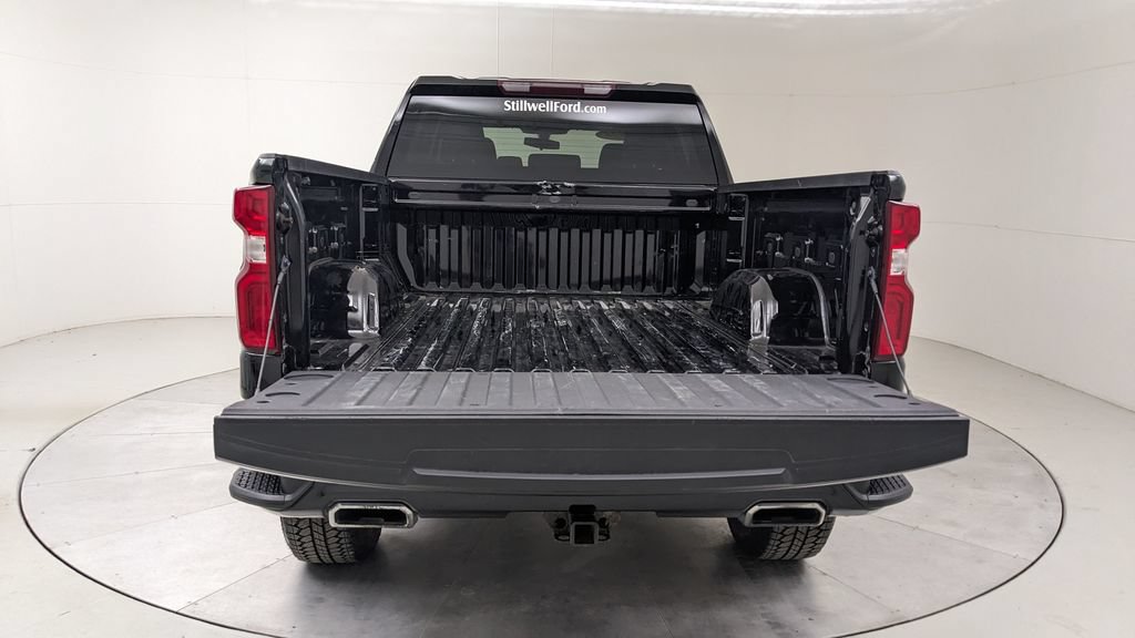 Used 2021 Chevrolet Silverado 1500 Custom Trail Boss AWD/4WD image 7