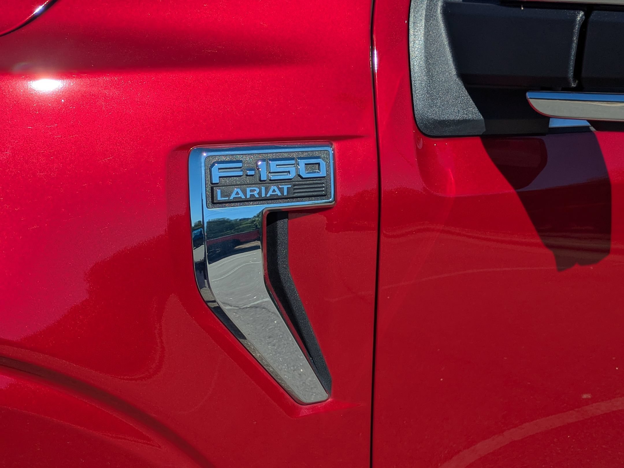 Certified 2024 Ford F150 Lariat w/ Equipment Group 502A High AWD/4WD image 12