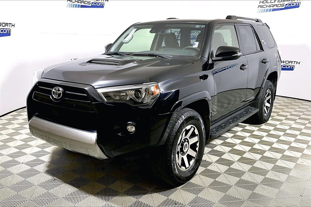 Used 2024 Toyota 4Runner TRD Off-Road Premium image 1