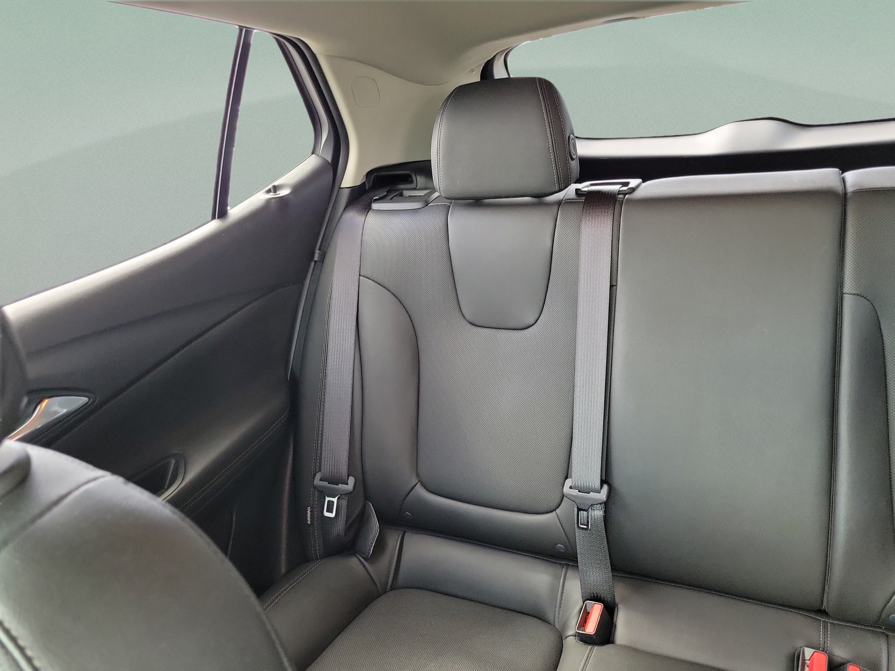 Used 2024 Buick Encore GX Sport Touring AWD/4WD image 8