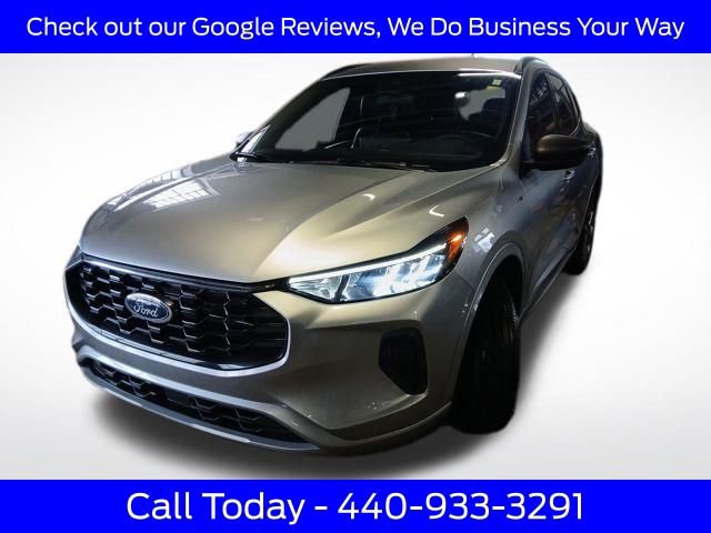 Certified 2023 Ford Escape ST-Line w/ Tech Pack #1 image 17