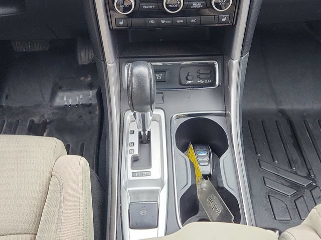 Used 2019 Subaru Ascent Premium AWD/4WD image 18