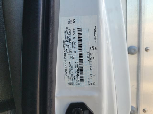 Certified 2024 Ford E-450 and Econoline 450 Super Duty w/ Driver's Safety Package RWD image 24