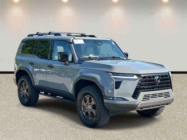 Used 2024 Lexus GX 550 AWD/4WD image 3