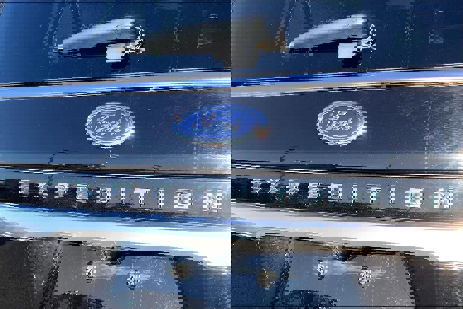 Certified 2023 Ford Expedition Max Platinum image 27