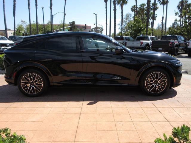 Certified 2024 Ford Mustang Mach-E Premium image 2