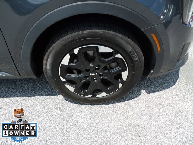 Used 2024 Kia Sorento S w/ Panoramic Sunroof Package FWD image 13