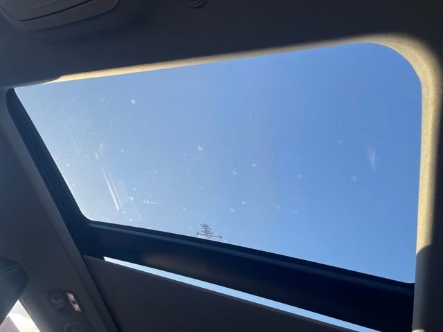 Certified 2022 Ford Explorer XLT w/ Equipment Group 202A image 28