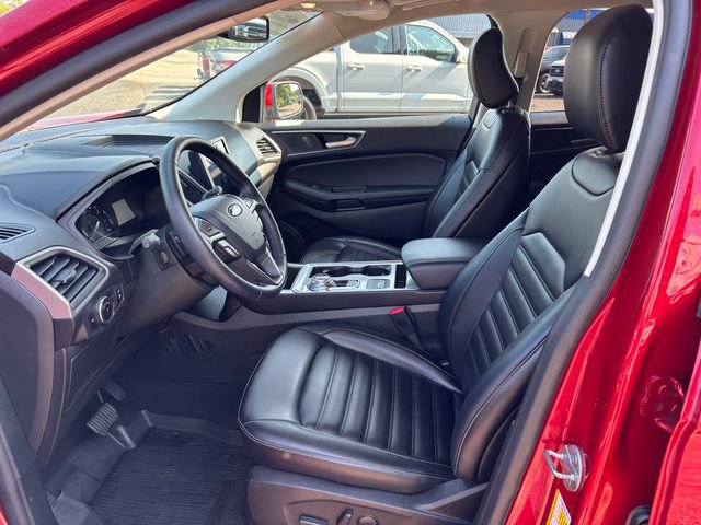 Certified 2023 Ford Edge SEL w/ Convenience Package AWD/4WD image 4