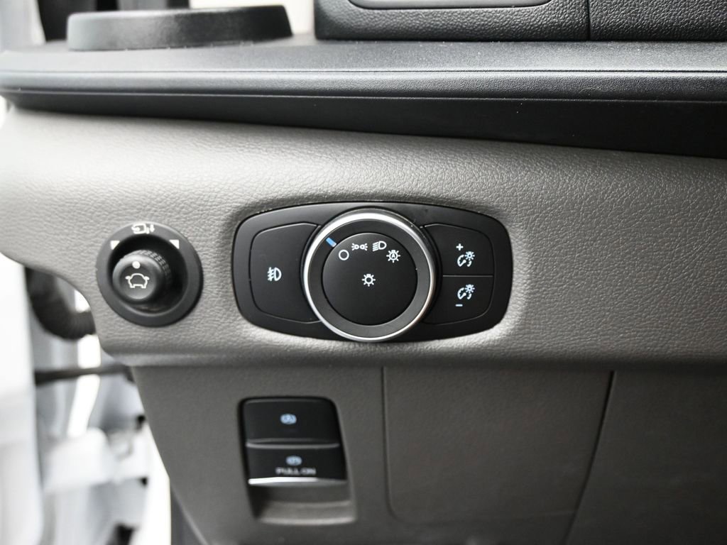 Certified 2022 Ford Transit 350 XLT RWD image 41