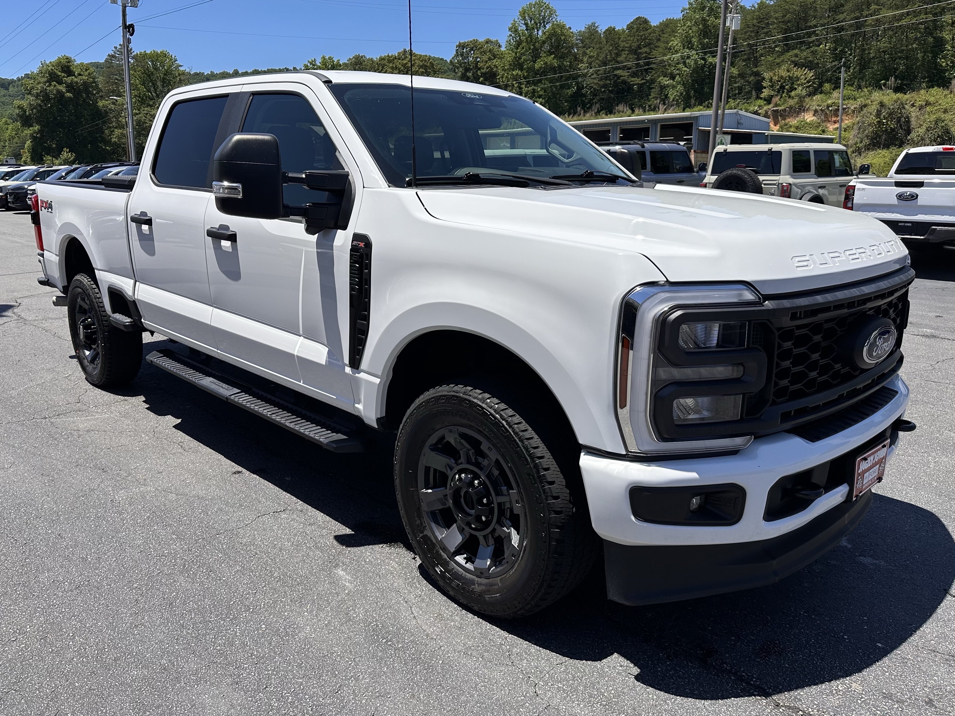 Certified 2024 Ford F250 XL w/ STX Appearance Package AWD/4WD image 4