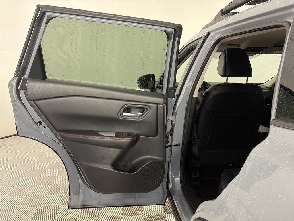 Used 2025 Nissan Rogue SV w/ Rock Creek Premium Package AWD/4WD image 12