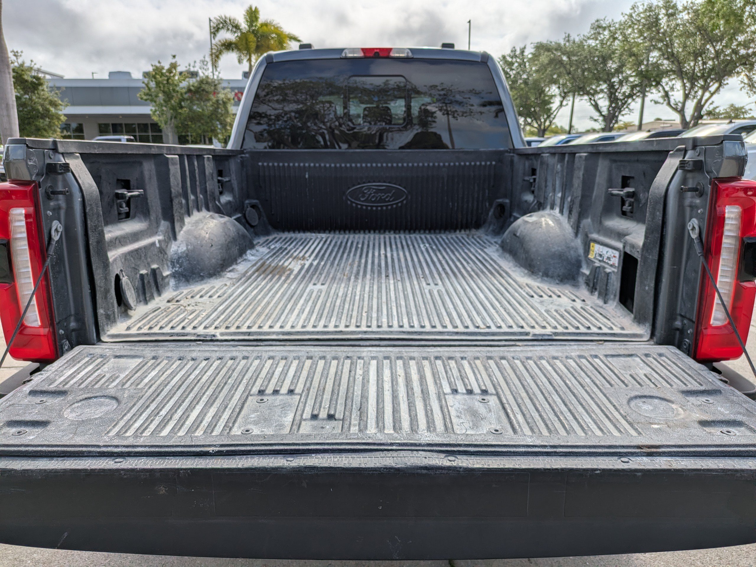 Certified 2023 Ford F250 Lariat w/ Sport Appearance Package AWD/4WD image 13