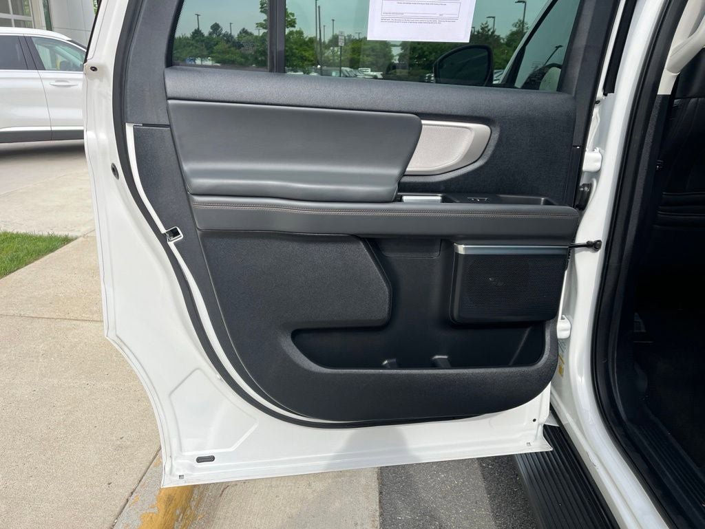 Certified 2025 Ford Expedition Max Active AWD/4WD image 19