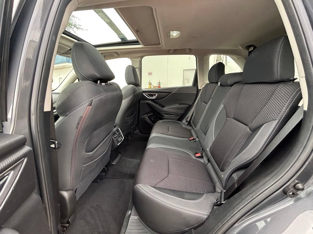 Used 2020 Subaru Forester Premium AWD/4WD image 35