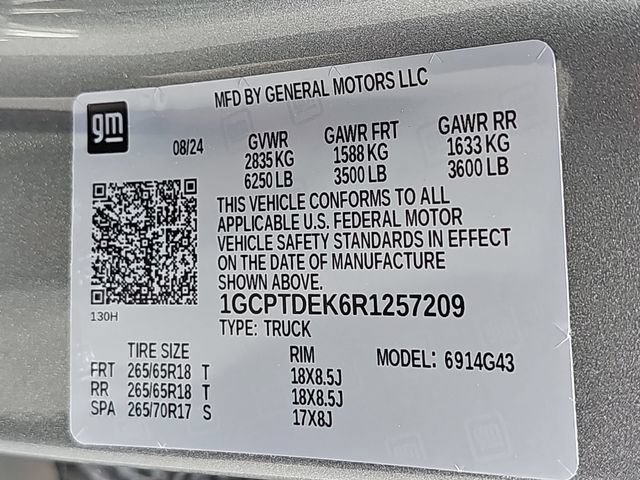 Used 2024 Chevrolet Colorado Z71 w/ Z71 Convenience Package 2 AWD/4WD image 38
