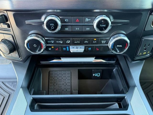 Certified 2025 Ford F250 Lariat w/ Tremor Off-Road Package image 29