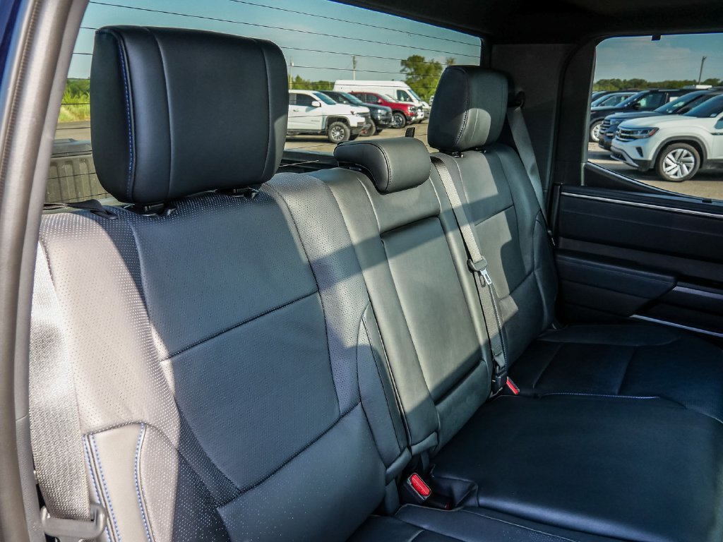 Used 2023 Toyota Tundra Platinum AWD/4WD image 25