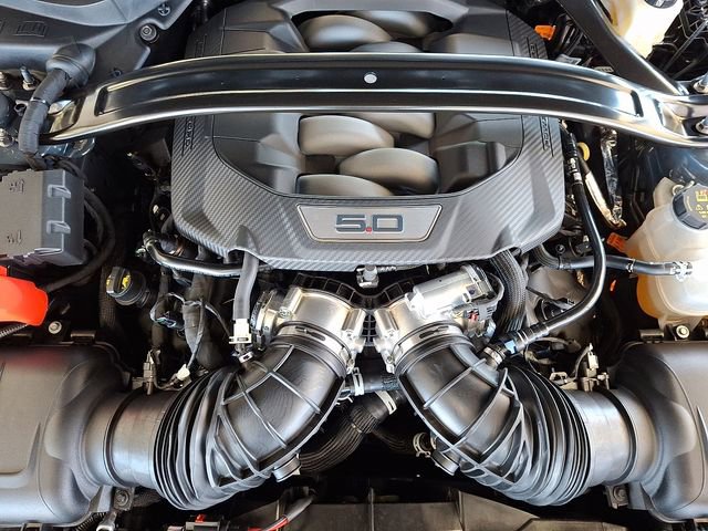 Certified 2025 Ford Mustang GT Premium image 27