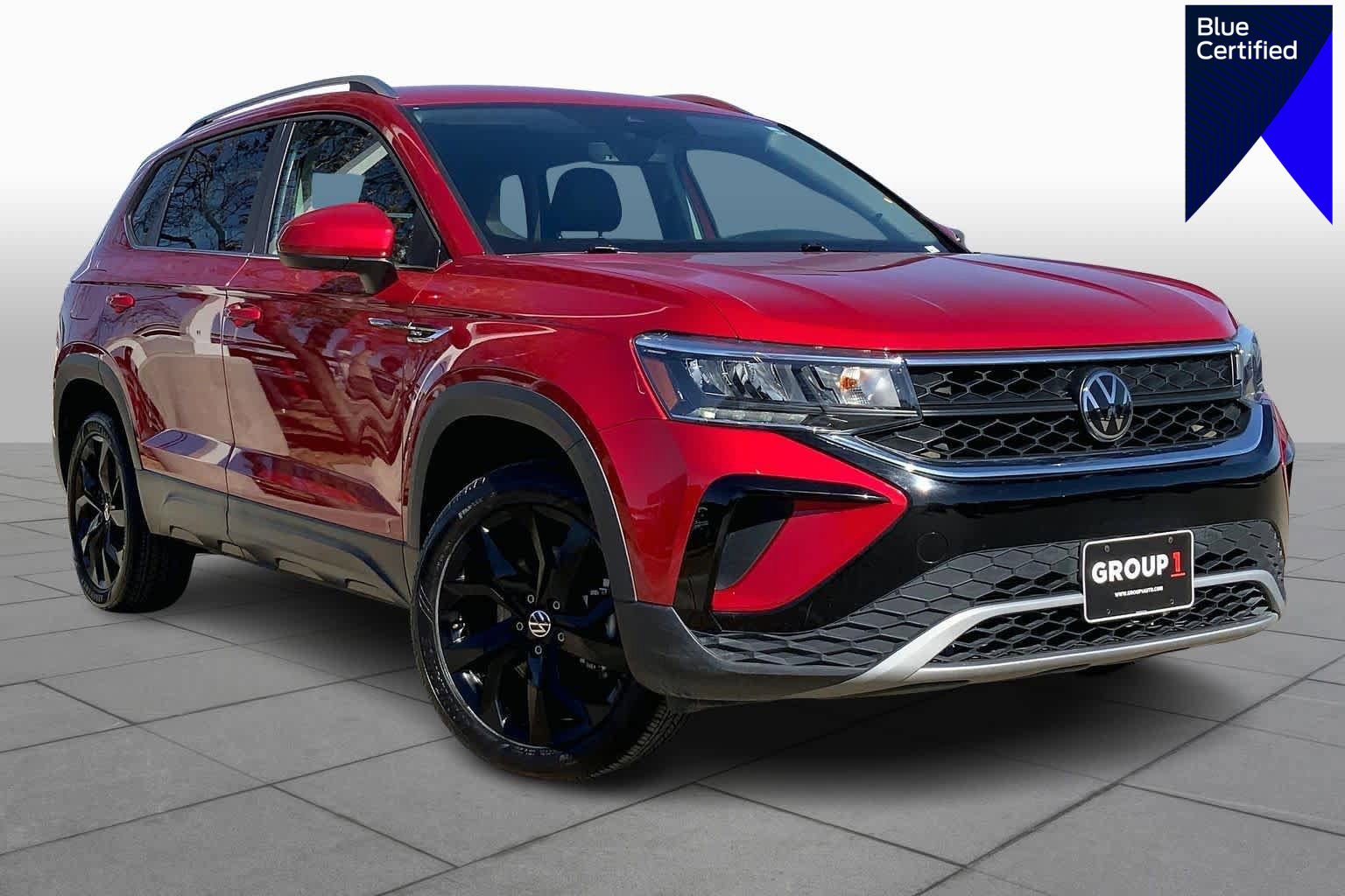 Used 2024 Volkswagen Taos SE w/ Black Wheel Package image 1