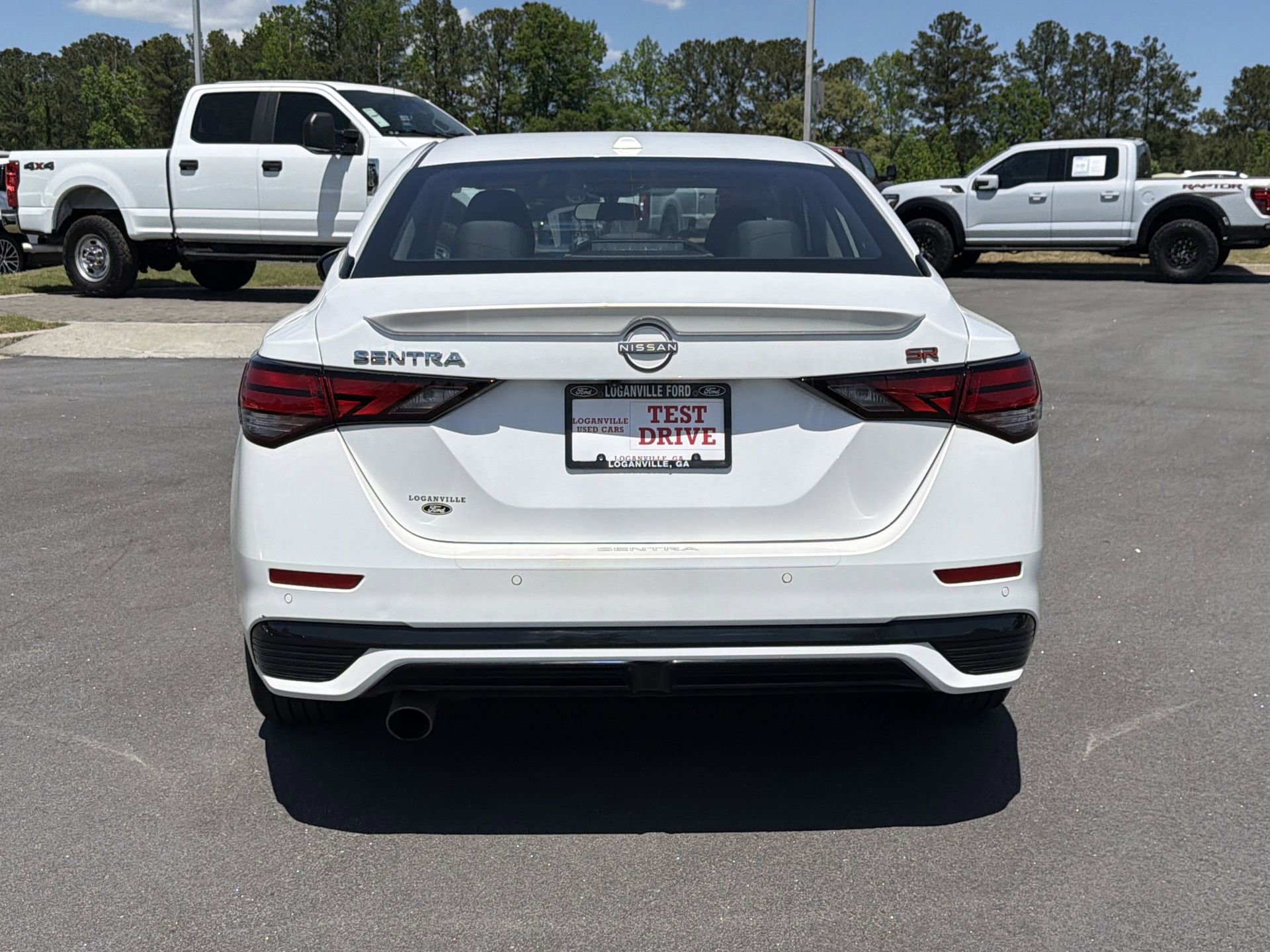 Used 2025 Nissan Sentra SR FWD image 21