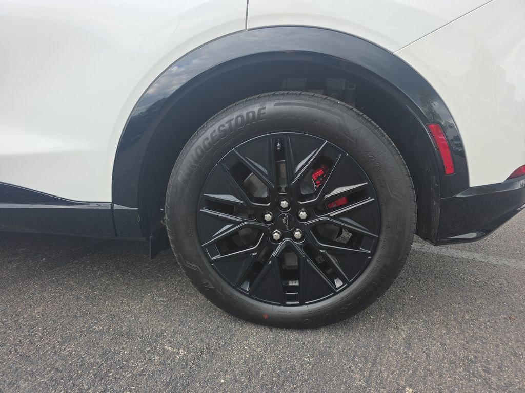 Certified 2025 Ford Mustang Mach-E Premium w/ Sport Appearance Package image 15