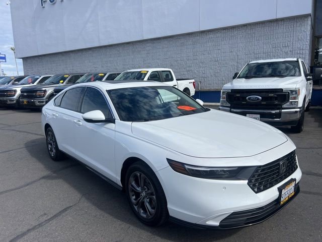 Used 2025 Honda Accord EX-L image 3