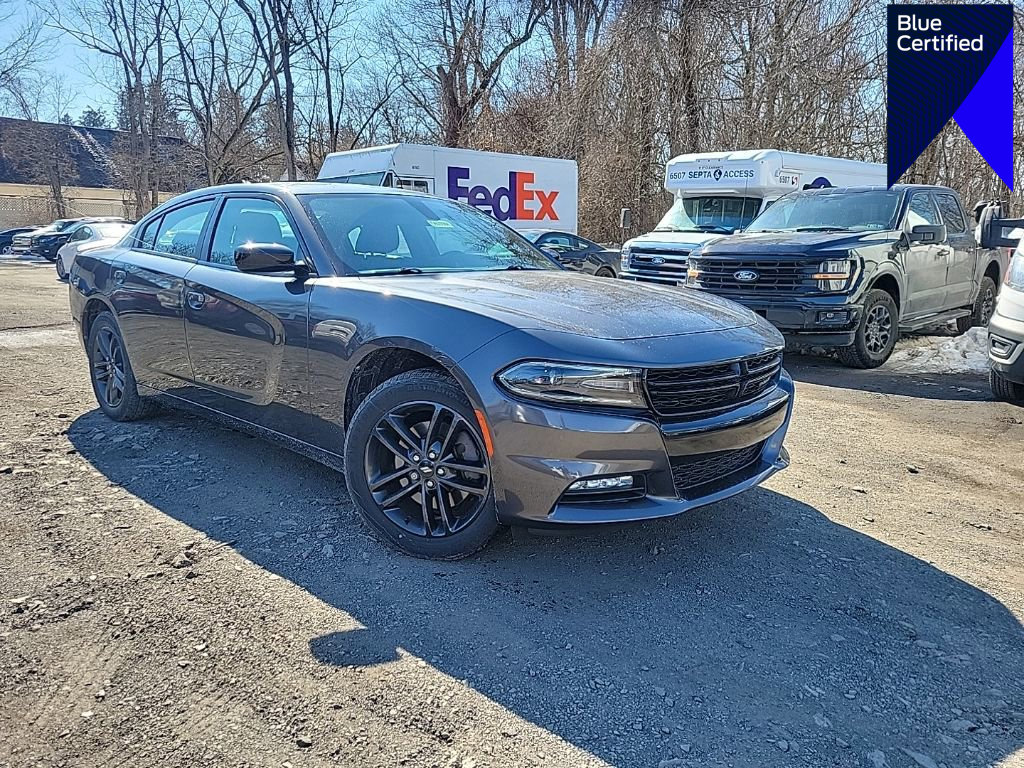 Used 2019 Dodge Charger SXT w/ Blacktop Package