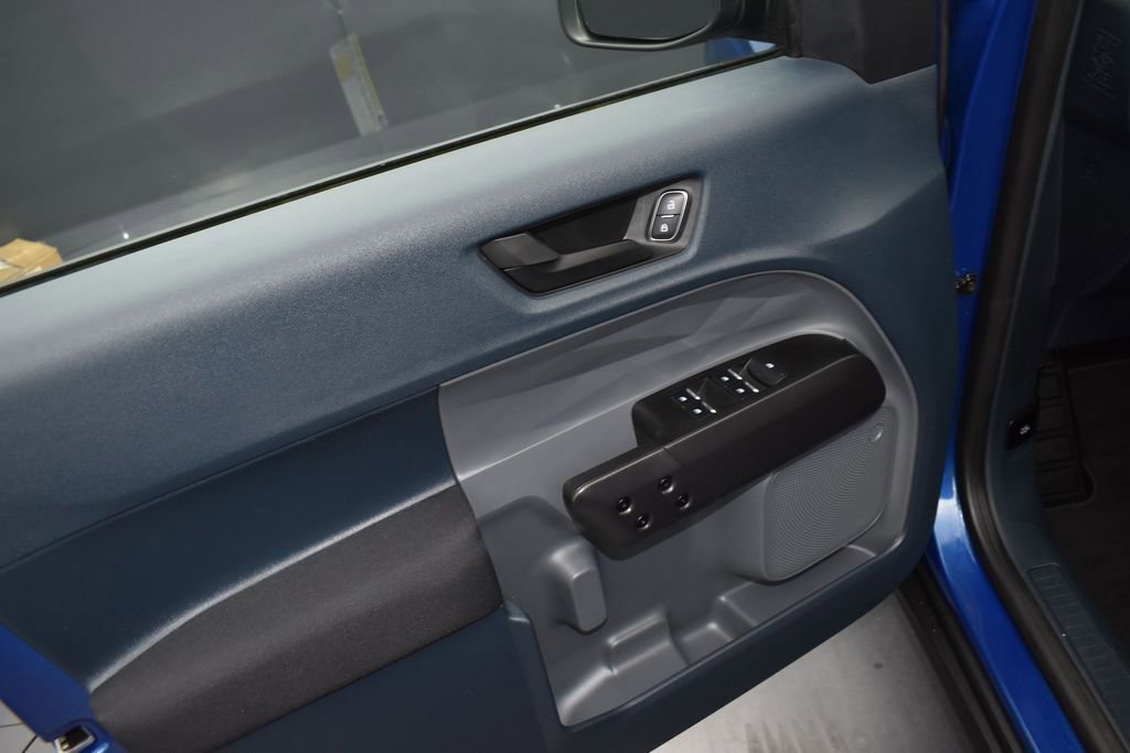Certified 2024 Ford Maverick XL FWD image 9