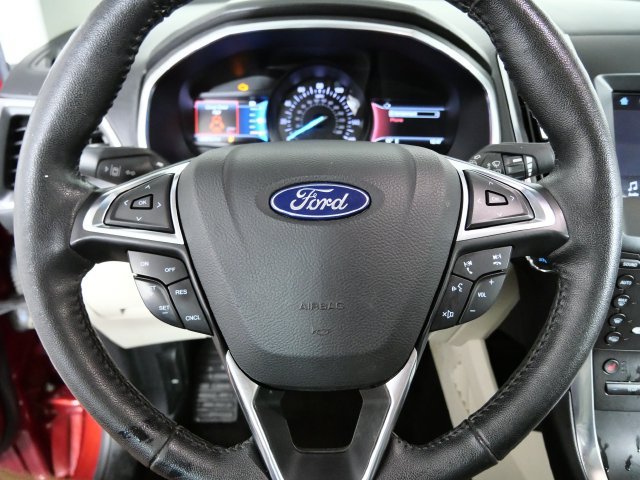 Certified 2019 Ford Edge Titanium FWD image 22