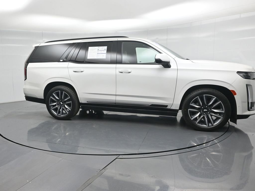 Used 2022 Cadillac Escalade Sport w/ Touring Package AWD/4WD image 28