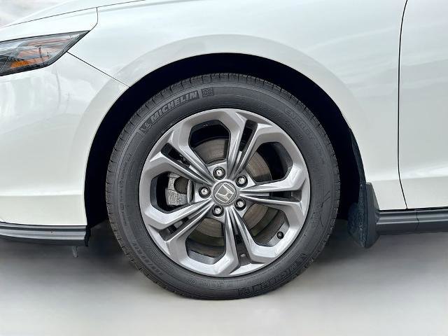 Used 2023 Honda Accord EX image 22