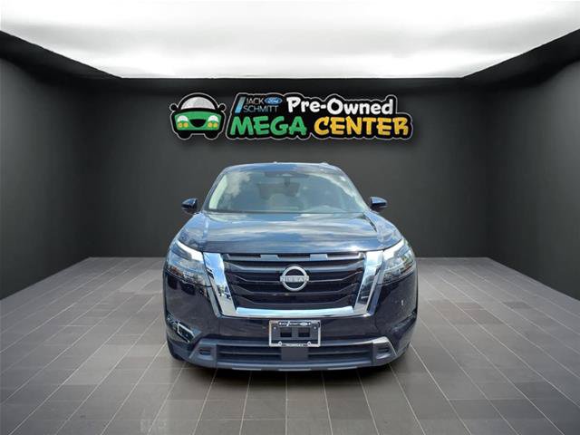 Used 2025 Nissan Pathfinder SV AWD/4WD image 27