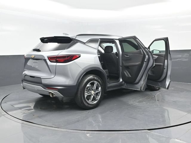 Used 2023 Chevrolet Blazer LT AWD/4WD image 29